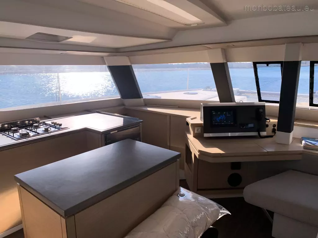 Fountaine Pajot SABA 50