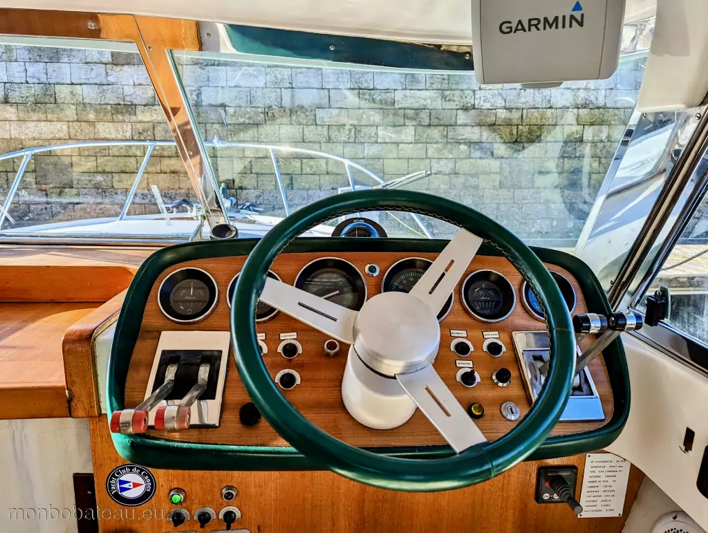 RIVA BERTRAM SPORT F