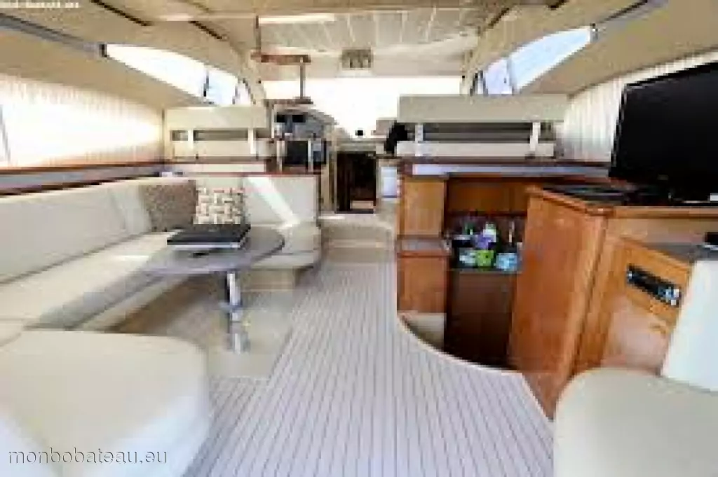 Ferretti  480