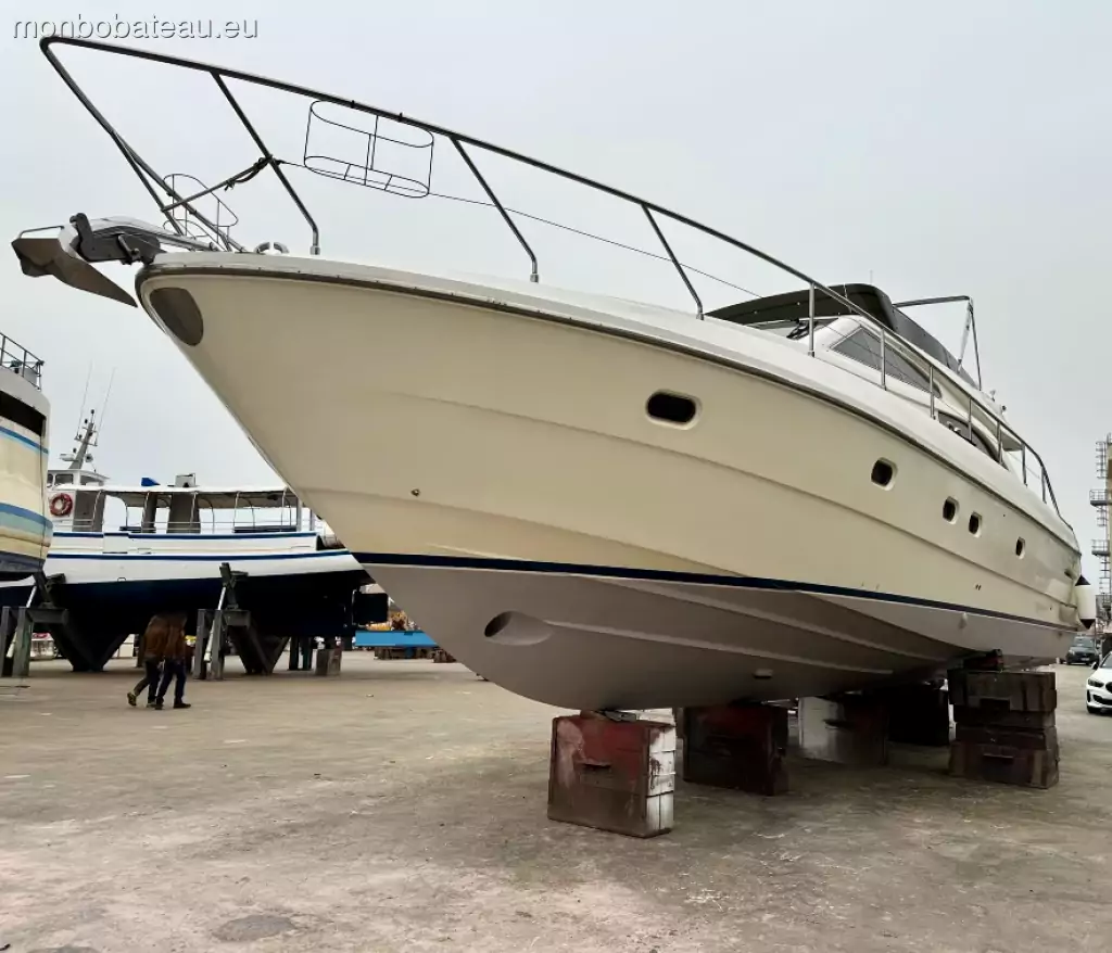 Ferretti  480