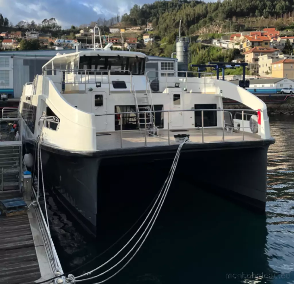 RODMAN Catamaran Passe