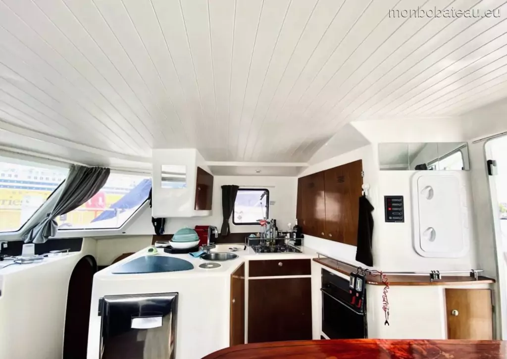 Fountaine Pajot Greenland 34