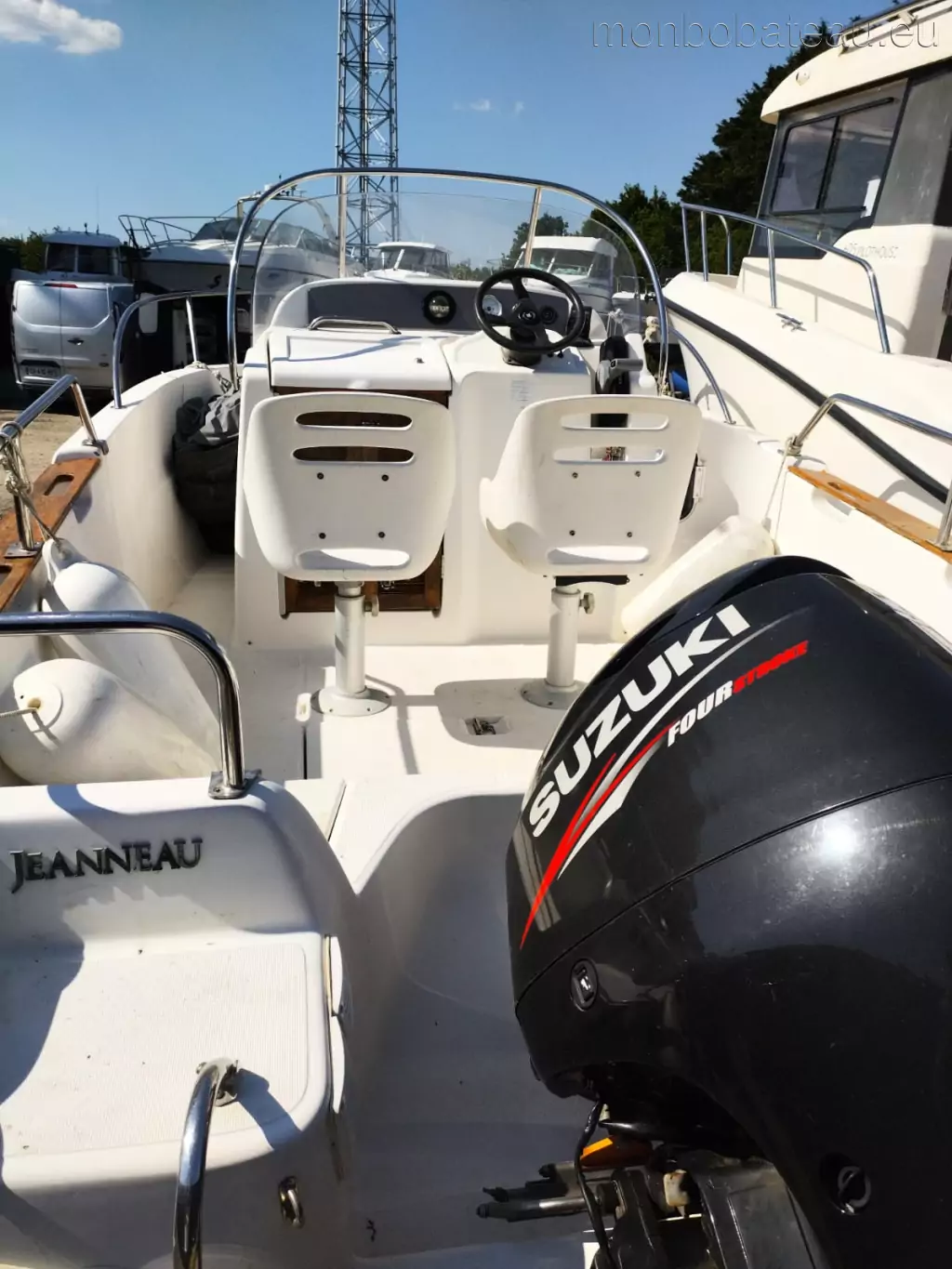 JEANNEAU Cap Camarat 545 W