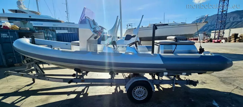 XTENDERS  6.3m Shuttle