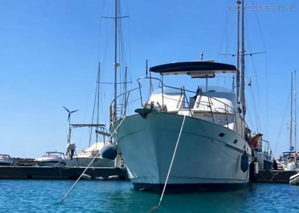 KONG AND HALVER ISLAND GYPSY 44