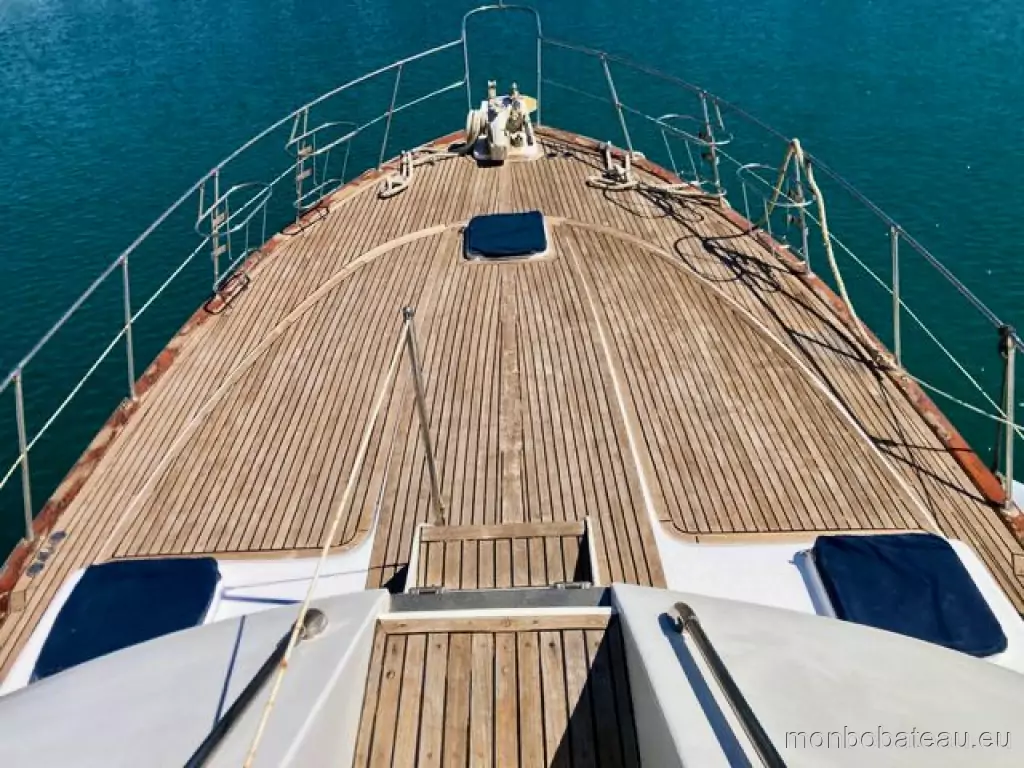KONG AND HALVER ISLAND GYPSY 44