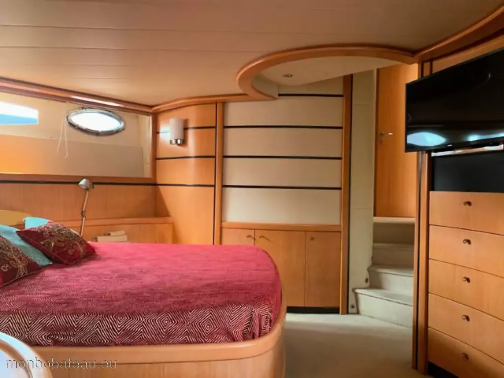 PERSHING  76