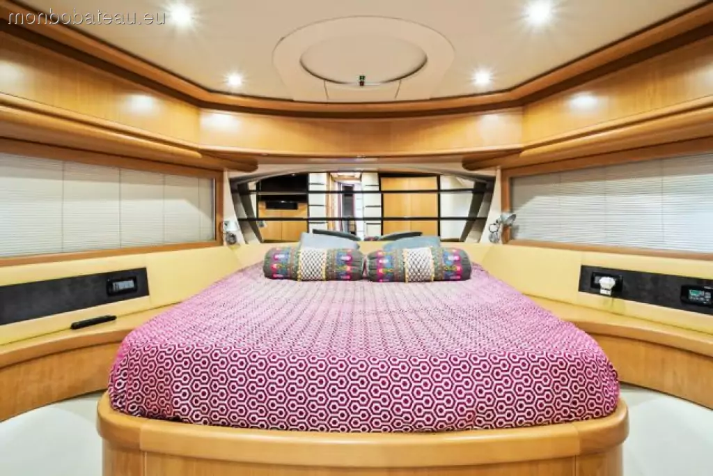 PERSHING  76