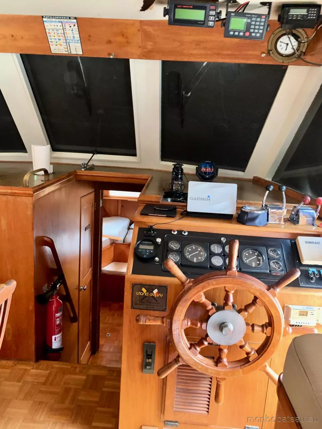 KONG AND HALVER ISLAND GYPSY 44