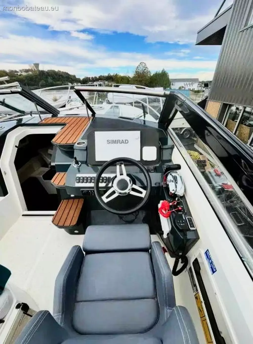 PARKER 800 Cruiser