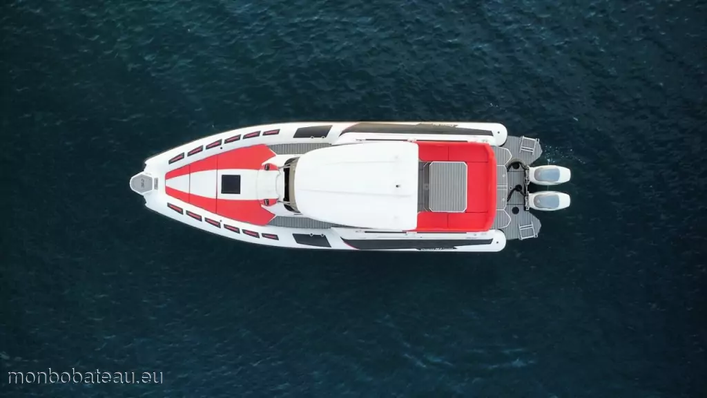 Rainieri Cayman 38 Exéc