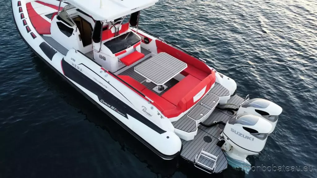 Rainieri Cayman 38 Exéc