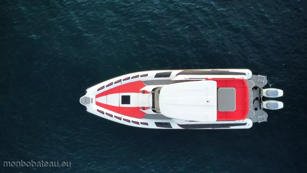 Rainieri Cayman 38 Exéc