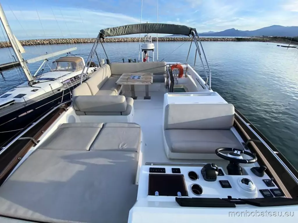 Jeanneau PRESTIGE 520 FL