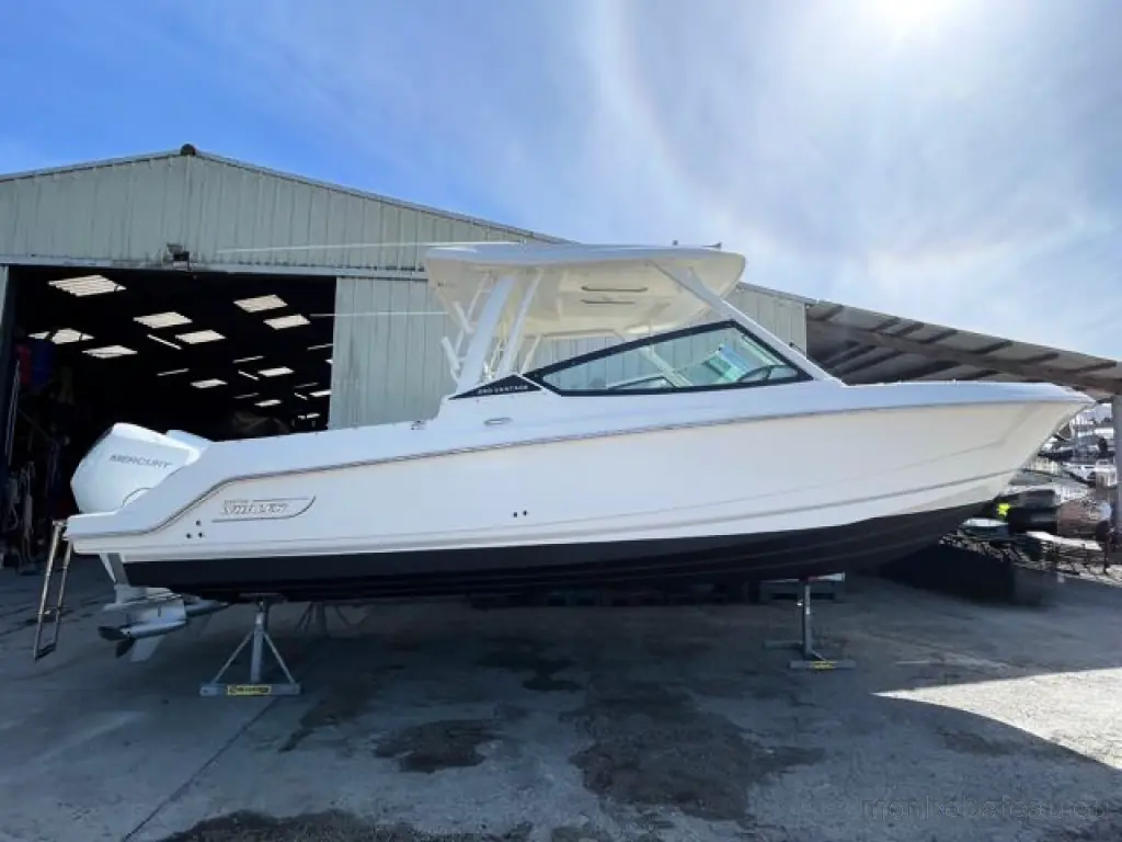 Boston Whaler Vantage 280