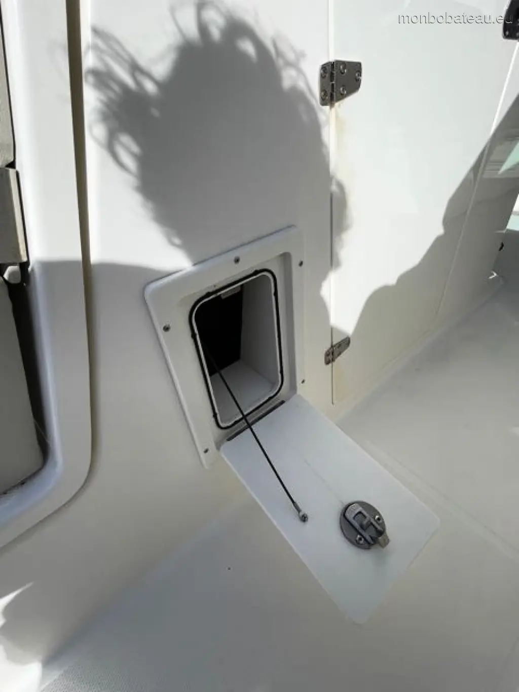 Boston Whaler Vantage 280