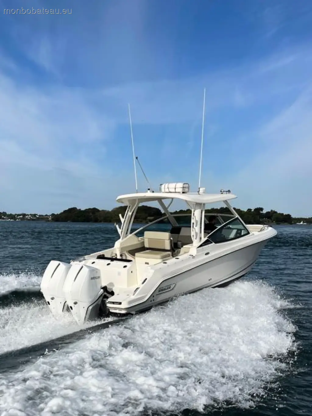 Boston Whaler Vantage 280
