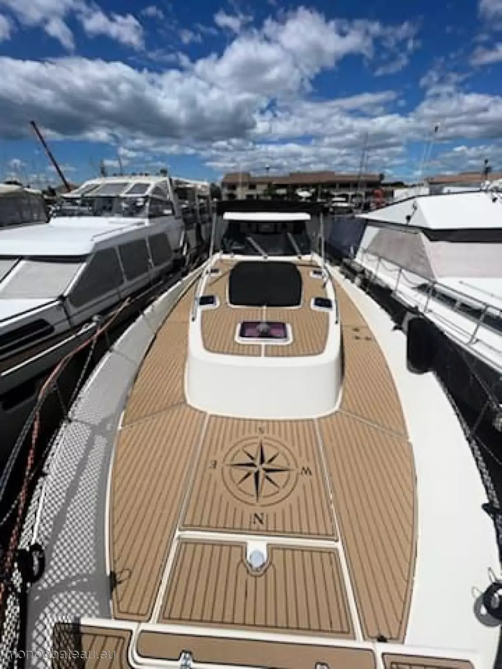 DELPHIA ESCAPE 1350