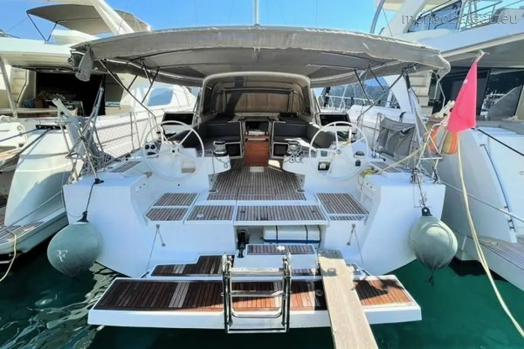 Beneteau OCEANIS 55
