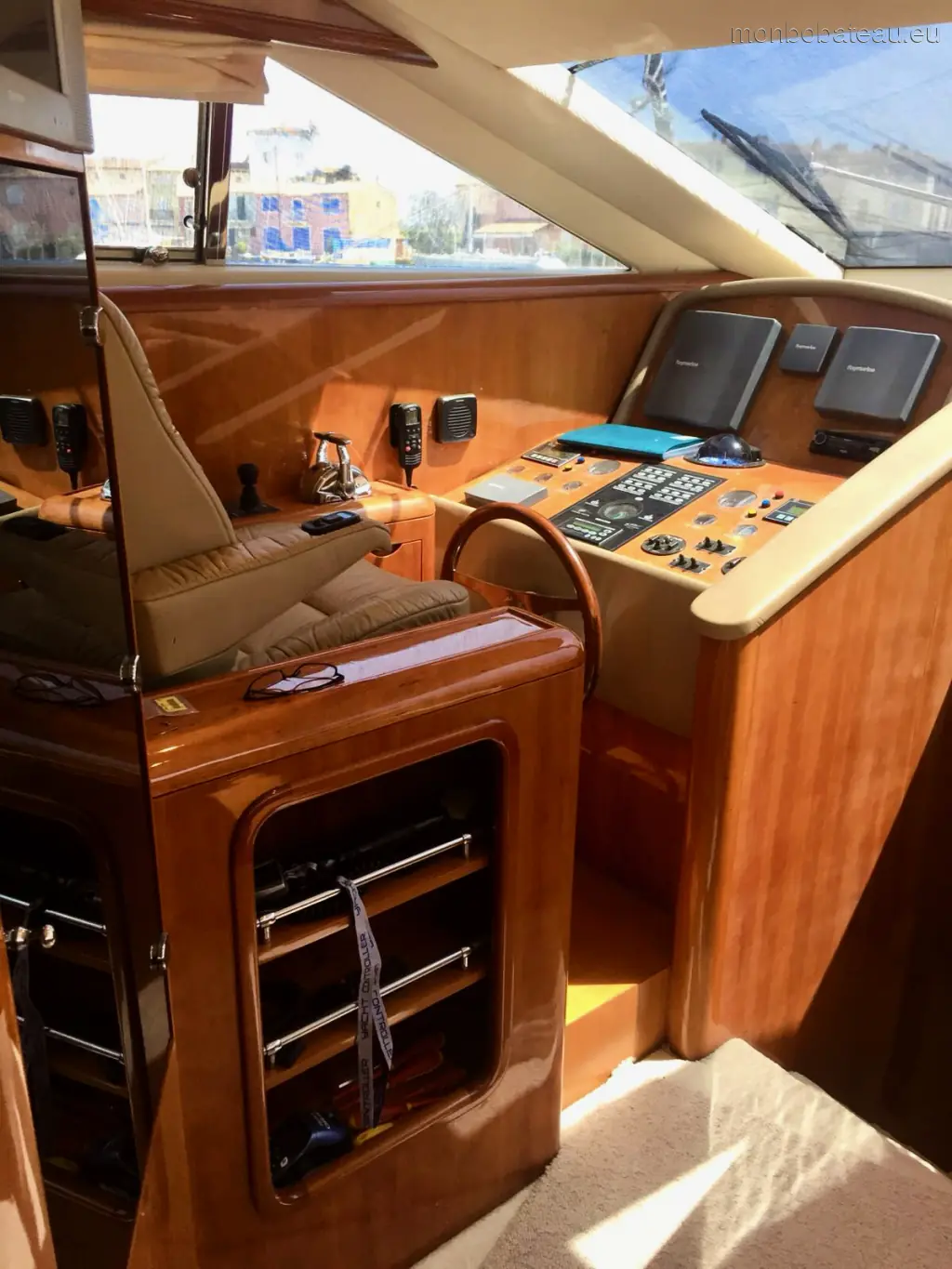 UNIESSE 72 MY