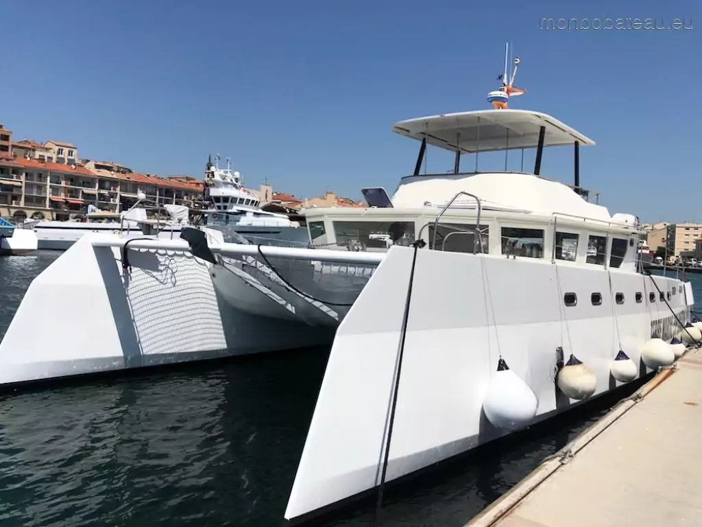 Custom built bo CATAMARAN 38 Pa