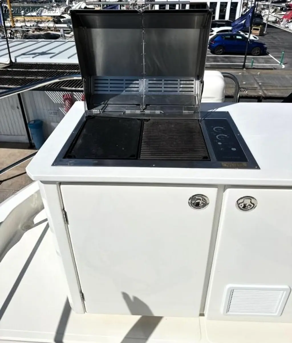 AQUILA 54 yacht