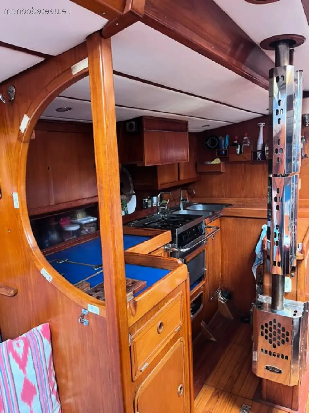 Custom built bo Steel sailing y