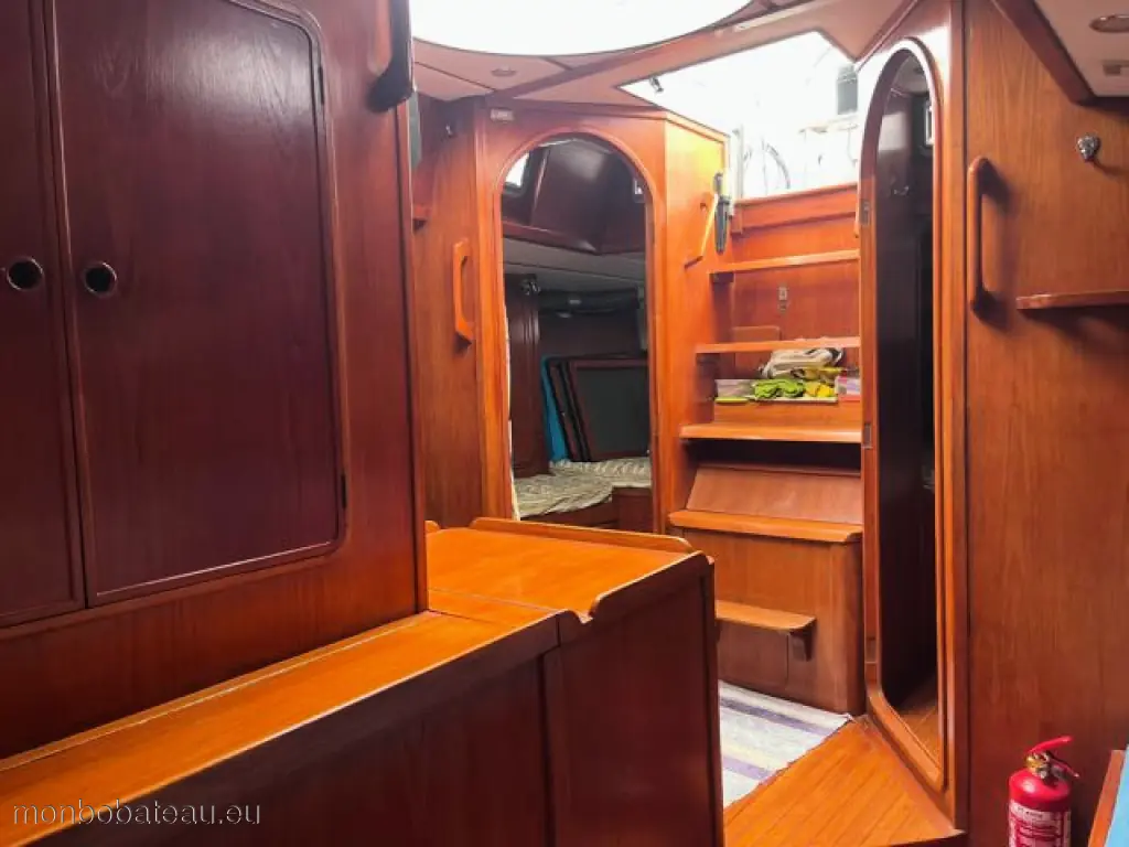 Custom built bo Steel sailing y