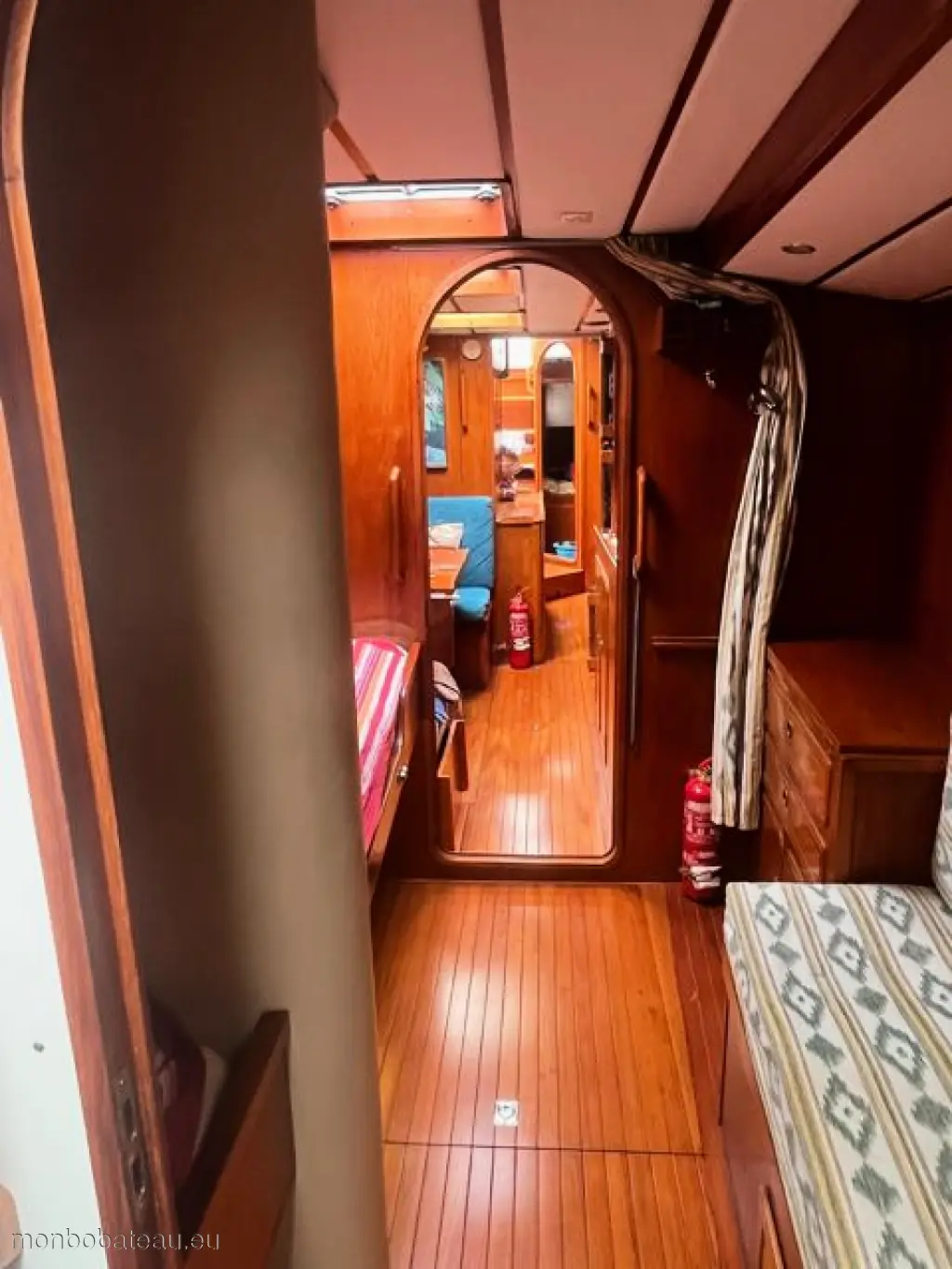 Custom built bo Steel sailing y