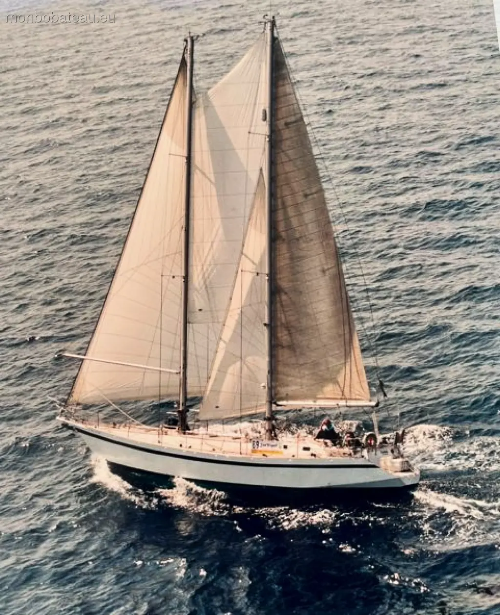Custom built bo Steel sailing y